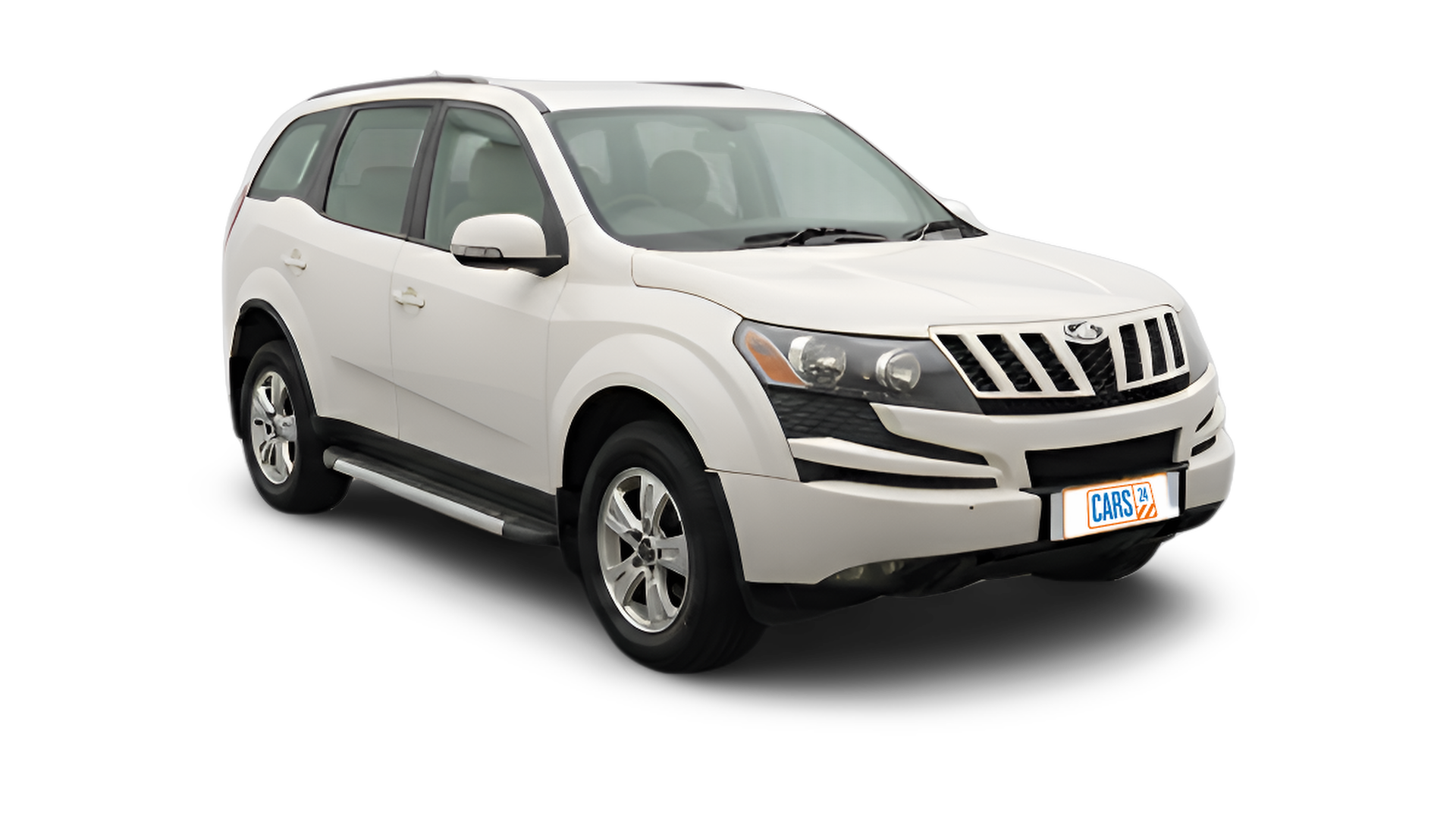 Mahindra XUV500-img